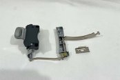 HEADLIFT LATCH ASSEMBLY