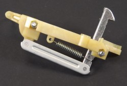  HEADLIFT LATCH ASSEMBLY 